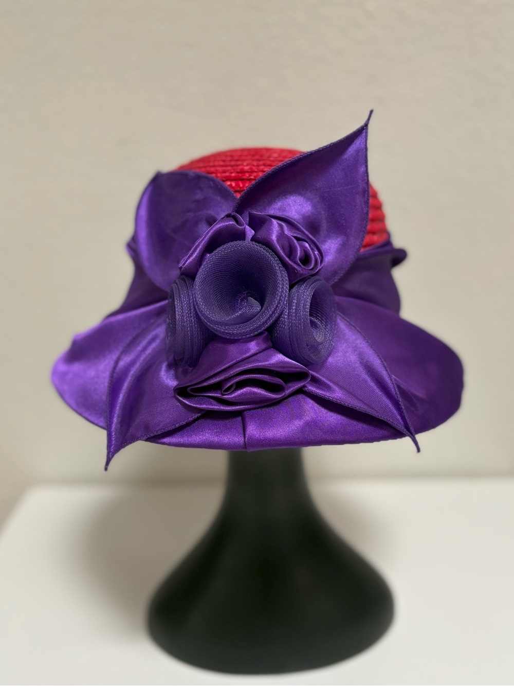 Purple Floral Accent Women's Hat